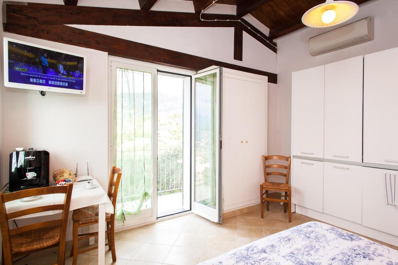 لافانيا Agri Bed - L'Affittacamere In Collina - Guest Room On The Hill المظهر الخارجي الصورة